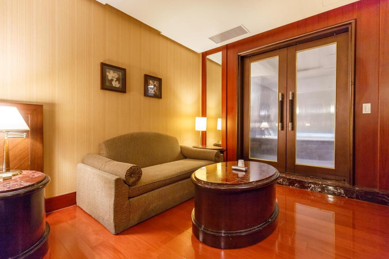 Love Tree Motel Taipei Exterior photo