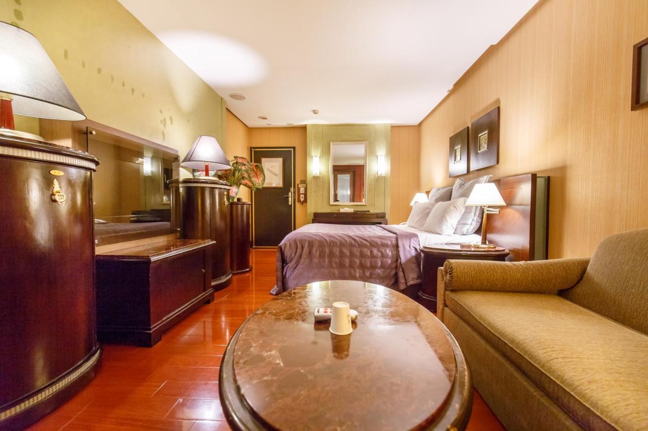 Love Tree Motel Taipei Exterior photo